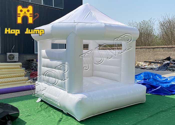 Mini white bounce house with top inflatable bounce house